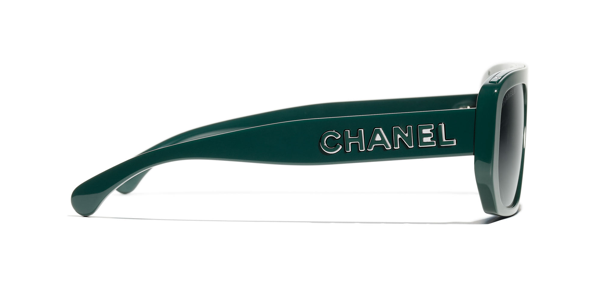CHANEL 5556U Cat-Eye